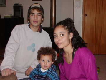 From left to right: Ben, Montego and Amy Smith in 2004. Photo © Estate of the late Howard Smith