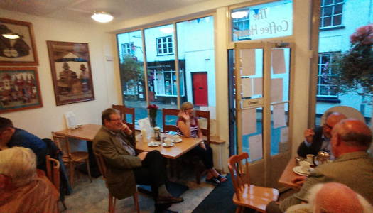 Conversation in The Coffee House, Presteigne, at the beginning of the 2016 Presteigne Festival. Photo © 2016 Keith Bramich