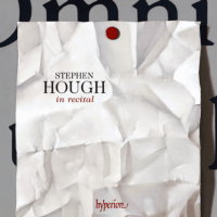 Stephen Hough in recital. © 2009 Hyperion Records Ltd