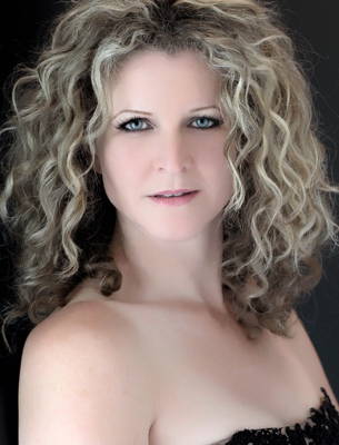 Mezzo-soprano Barbara King, one of the founders of Calgary Concert Opera Company. Photo © 2018 Kimberly Knowles