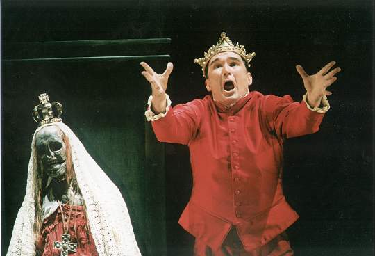 Jon Garrison as Pedro in Scottish Opera's recent production of James MacMillan's opera 
Inés de Castro. Photo: Bill Cooper