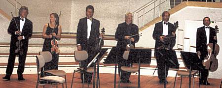 The Linos Ensemble. Schulhoff. 18 September 2000. Photo (c) Bill Newman