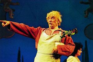 Nicolae Covaliev as Antonio the gardener in 'The Marriage of Figaro'