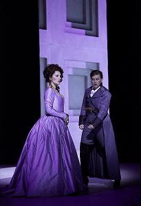 Barbara Frittoli (left) and Vesselina Kasarova in the Royal Opera House 2002 production of 'La Clemenza di Tito'. Photo © Bill Cooper