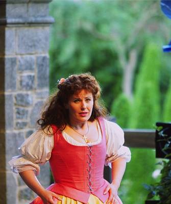 Majella Cullagh (Ninetta) in Garsington Opera's production of 'La gazza ladra'. Photo: Keith Saunders