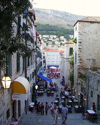 Dining out al fresco on Dubrovnik's side streets. Photo © 2003 Keith Bramich