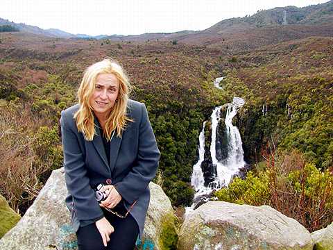 Sonja Radojkovic above the Waipunga Falls, beside the Taupo-Napier Highway. Photo © 2003 Howard Smith