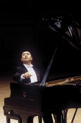 Lang Lang. Photo © J Henry Fair/Deutsche Grammophon