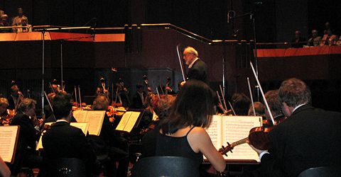 Kurt Masur conducts Franck. Photo © 2004 Anja Ullrich