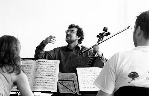 Boris Pergamenschikov at the Kronberg Academy. Photo © Lutz Sternstein