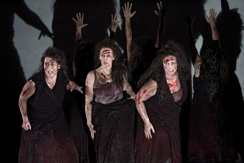 From left to right: Elaine McKrill (Ortlinde), Sarah Castle (Siegrune) and Irène Theorin (Helmwige) in the Covent Garden production of 'Die Walküre'. © 2005 Clive Barda
