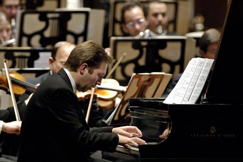 Pianist Leif Ove Andsnes gives the first US performance of Marc-André Dalbavie's Piano Concerto at Severance Hall with the Cleveland Orchestra. Photo © 2006 Roger Mastroianni