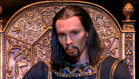 Nicolas Le Riche as Ivan IV (Act 1 Tableau 3). DVD screenshot © 2004 Opéra National de Paris