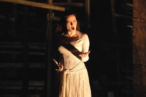 Hasmik Papian in the title role of Opera Colorado's production of Bellini's 'Norma'. Photo © 2006 P Switzer