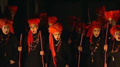 The Chorus of Witches from Act 1 of 'Macbeth'. DVD screenshot © 2005 Opus Arte