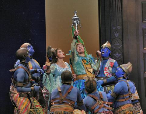 Paul Armin Edelmann (Papageno) and Ute Selbig (Pamina) surrounded by the slave chorus in San Diego Opera's production of Mozart's 'The Magic Flute'. Photo © 2006 Ken Howard