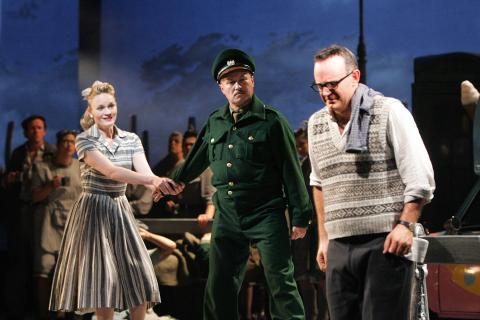 Victoria Joyce as Adina, Quentin Hayes as Belcore and Colin Lee as Nemorino in 'L'Elisir d'Amore' at Grange Park Opera. Photo © 2006 Alastair Muir