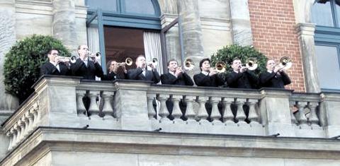 Trumpeters announce each act with a Wagner fanfare