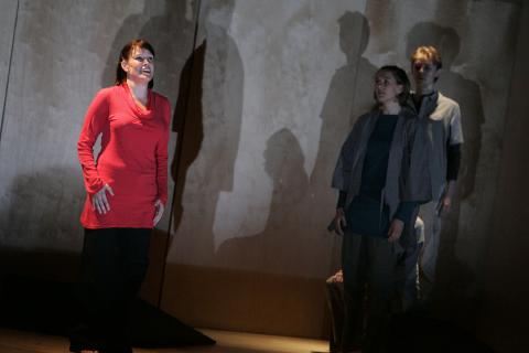 Jane Harrington as Filia in English Touring Opera's production of Carissimi's 'Jepthe'. Photo © 2006 Keith Pattison