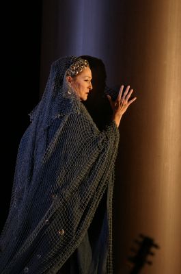 Frederica von Stade as Ottavia in LA Opera's 'L'incoronazione di Poppea'. Photo © 2006 Robert Millard