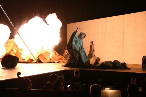 A scene from LA Opera's 'Poppea'. Photo © 2006 Robert Millard