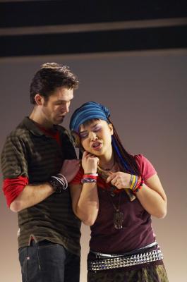 Tamino (Ed Lyon) and Pamina (Noriko Urata) united. Photo © 2007 Richard Moran