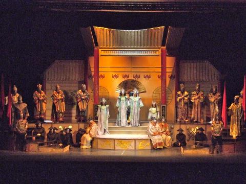 A scene from Teatro Lirico D'Europa's production of 'Turandot'