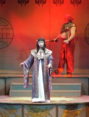 Olga Chernisheva as Turandot and E Tzenkov as the executioner