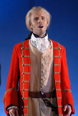 Nathan Vale as Alessandro in Handel's 'Poro'. Photo © 2007 Chris Christodoulou