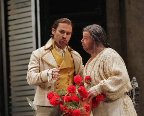 Mariusz Kwiecien (Count Almaviva) and Scott Sikon (Antonio) in San Diego Opera's production of Mozart's 'The Marriage of Figaro'. Photo © 2007 Ken Howard