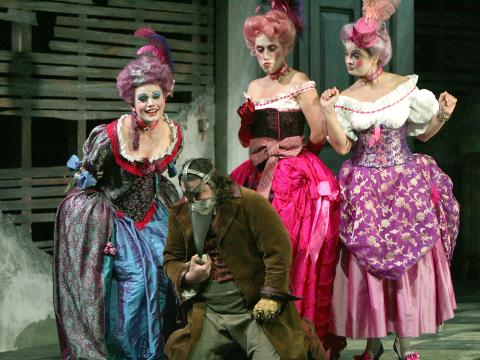 Rebecca von Lipinski (first lady), Flora McIntosh (second lady), Margaret Rapacioli (third lady) and David Stout (Papageno). Photo © 2007 Alistair Muir