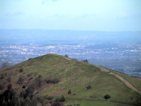 The quintessentially English Malvern Hills (England or New Zealand) or the Bavarian Highlands? Photo © 2006 Keith Bramich 