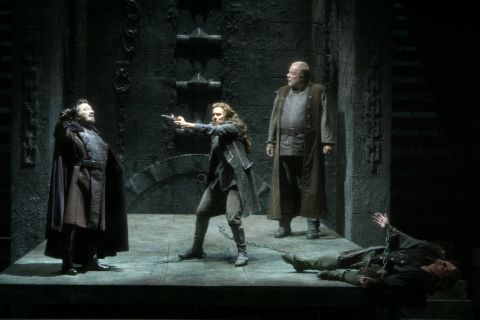 From left to right: Eike Wilm Schulte (Don Pizarro), Anja Kampe (Fidelio), Matti Salminen (Rocco) and Klaus Florian Vogt (Florestan) in the Los Angeles Opera production of Beethoven's 'Fidelio'. Photo © 2007 Robert Millard 