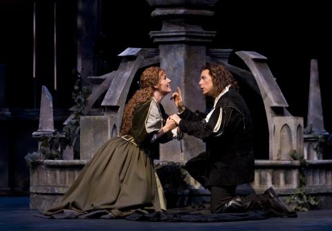 Laura Whalen as Lucia and Mark T Panuccio as Edgardo. Photo © 2007 Tim Fuller