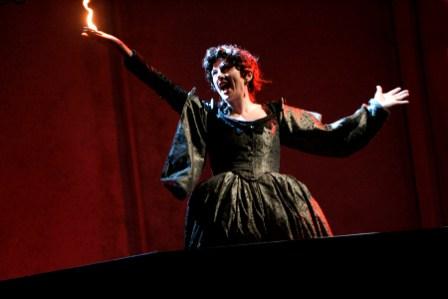 Jeni Bern as Medea in English Touring Opera's 'Teseo'