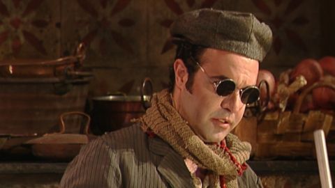 Simon Orfila as Alidoro the tutor. Screenshot © 2006 RAI Trade