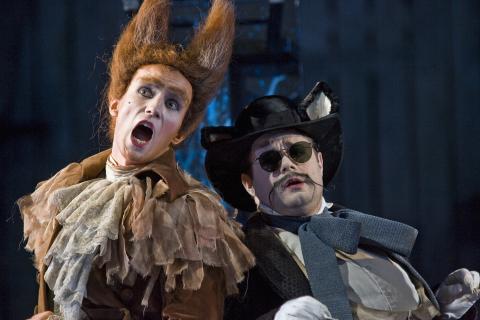 James Laing as The Fox and Mark Wilde as The Cat. Photo © 2007 Clive Barda