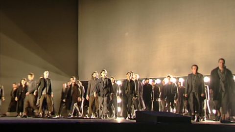 The first moments of 'Dialogues des Carmélites'. Screenshot © 2004 RAI Trade