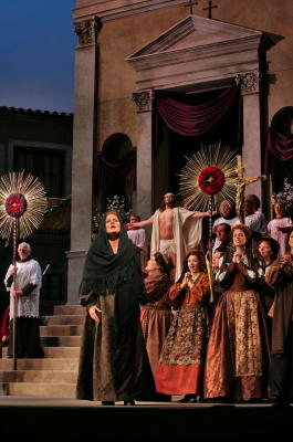 Carter Scott as Santuzza in 'Cavalleria Rusticana'. Photo © 2008 Ken Howard 