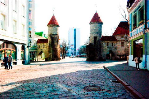 The Viru Gate in Tallinn. Photo © 2008 Peter Howell