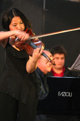 Yuka Matsumoto at Regent Hall. Photo © 2008 Jennifer Gilmour 