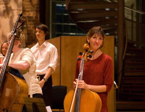 Deirdre Bencsik. Photo © 2008 Steve Kelynack