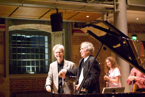 Malcolm Troup (left) and Leslie Bunt. Photo © 2008 Steve Kelynack