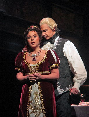 Sylvie Valayre as Floria Tosca and Greer Grimsley as Scarpia in San Diego Opera's production of 'Tosca'. Photo © 2009 Ken Howard