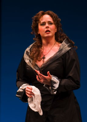 Twyla Robinson as Donna Anna in Arizona Opera's production of 'Don Giovanni'. Photo © 2009 Tim Fuller