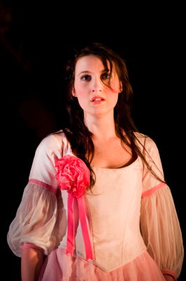 Paula Sides as Pamina in English Touring Opera's 'Magic Flute'. Photo © 2009 Robert Workman