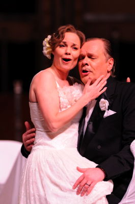 Martina Janková as Susanna and Michael Volle as Count Almaviva in 'The Marriage of Figaro' at Severance Hall. Photo © 2009 Roger Mastroianni