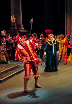 Lado Ataneli as Rigoletto (foreground, left) with Scott Sikon as Count Monterone (background) in San Diego Opera's production of 'Rigoletto'. Photo © 2009 Ken Howard