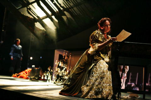 A scene from ETO's 'Alcina' in 2005