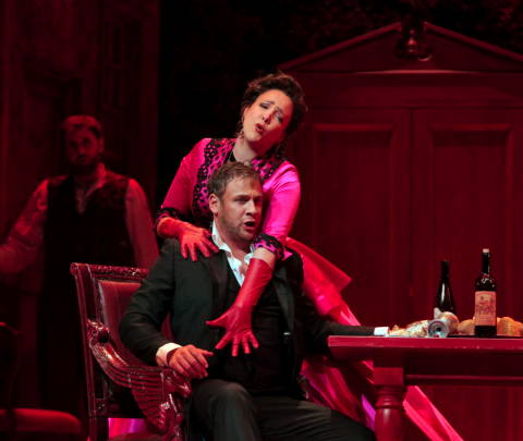 Susanna Phillips as Donna Elvira and Lucas Meachem in the title role of Mozart's 'Don Giovanni' at Santa Fe Opera. Photo © 2009 Ken Howard